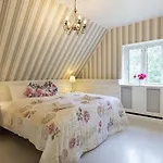 Velling Koller Og Hotel Bryrup